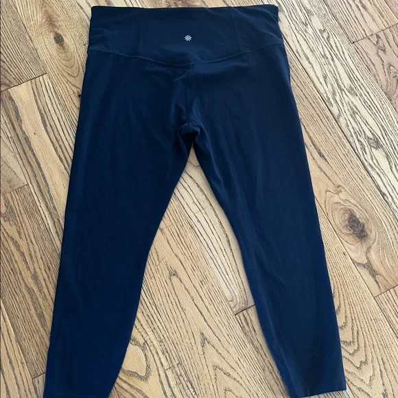 Athleta Elation 7/8 Legging - Picture 3 of 5